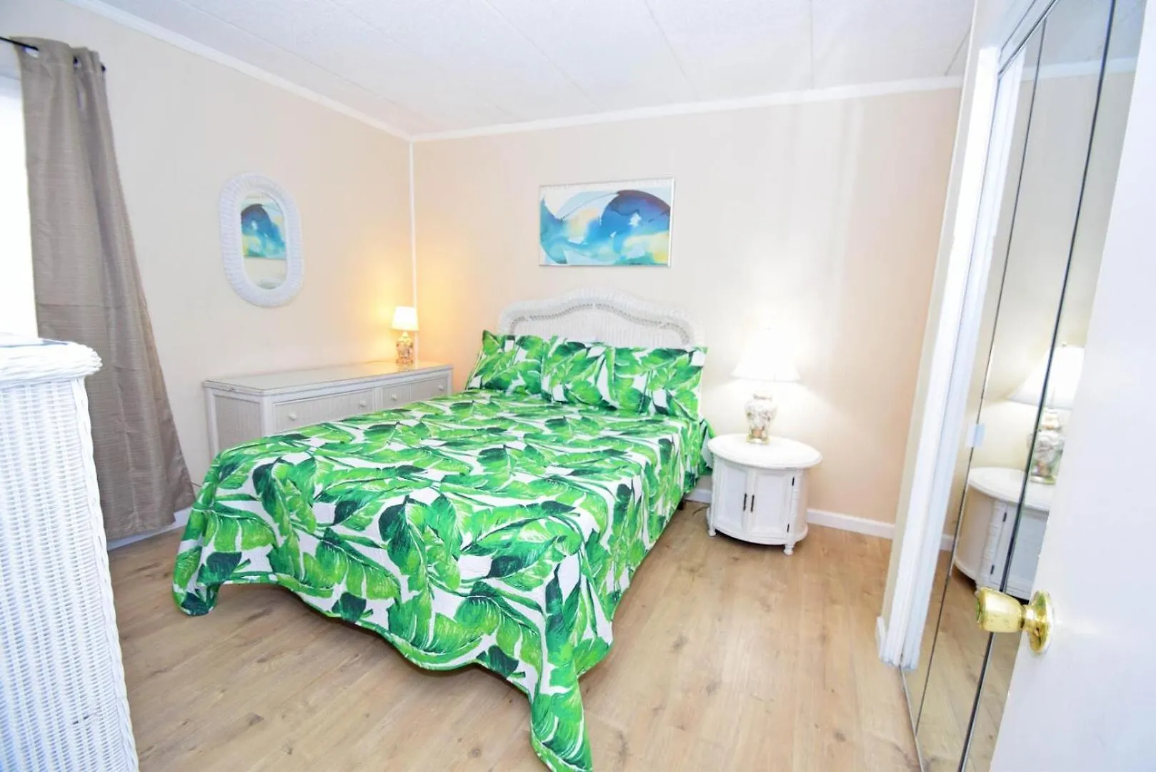 Shore Lea 102 Ocean City Apartment
